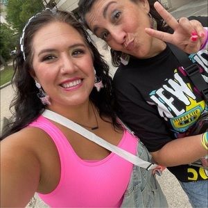 Meet your Posher, Veronica